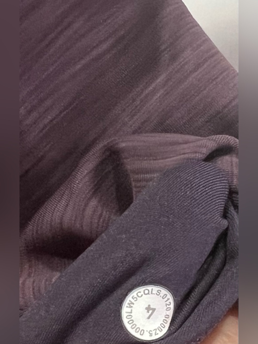 Lululemon invigorate High-Rise Crop Leggings 4 - Picture 4 of 5